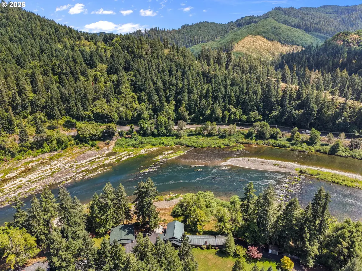 132 Cougar Creek Rd, Oakland, OR 97462 - #1