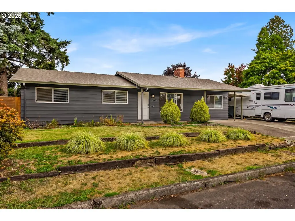 3001 NE Azalea St, Hillsboro, OR 97124 - #1