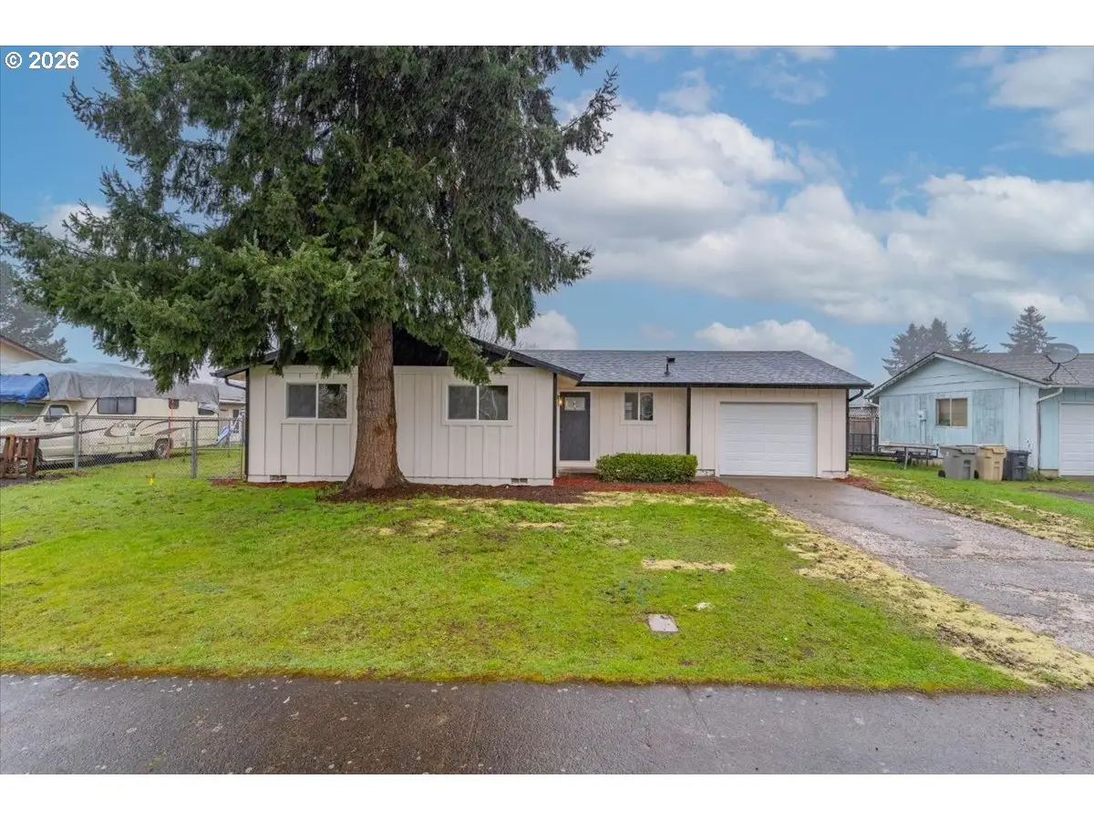2440 S 2nd St, Lebanon, OR 97355 - #1