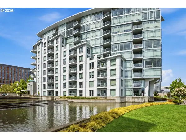 1310 NW Naito Pkwy #104A, Portland, OR 97209