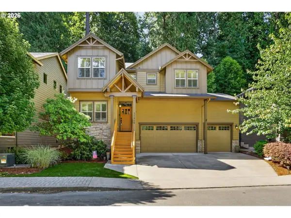 35828 Chinook St, Sandy, OR 97055