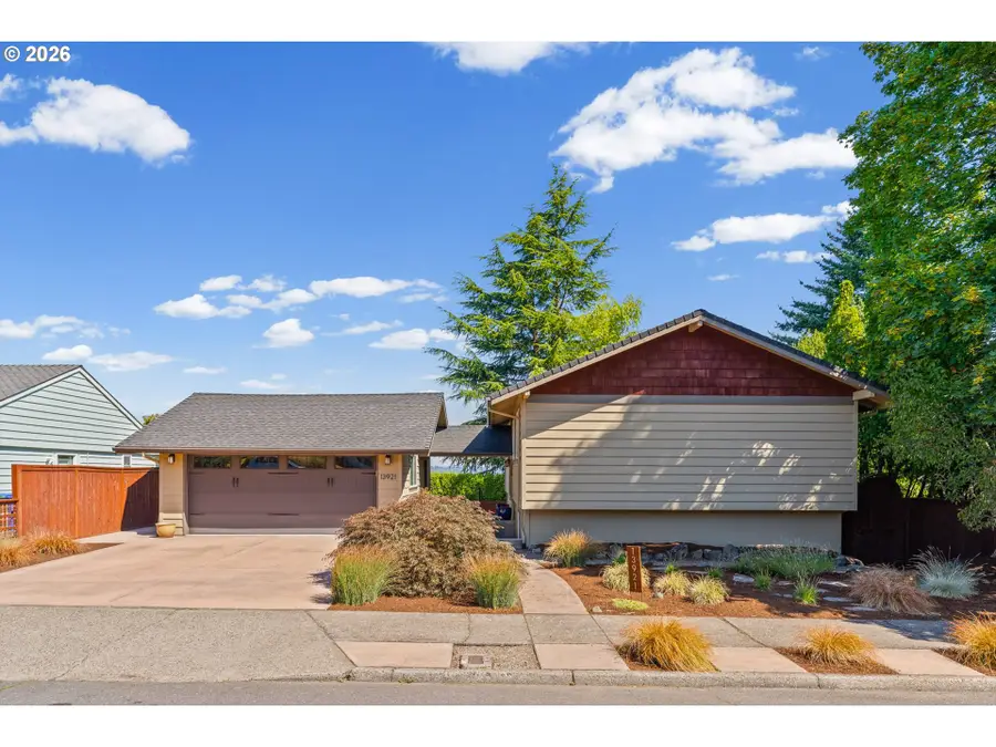 13921 NE Siskiyou Ct, Portland, OR 97230 - #2