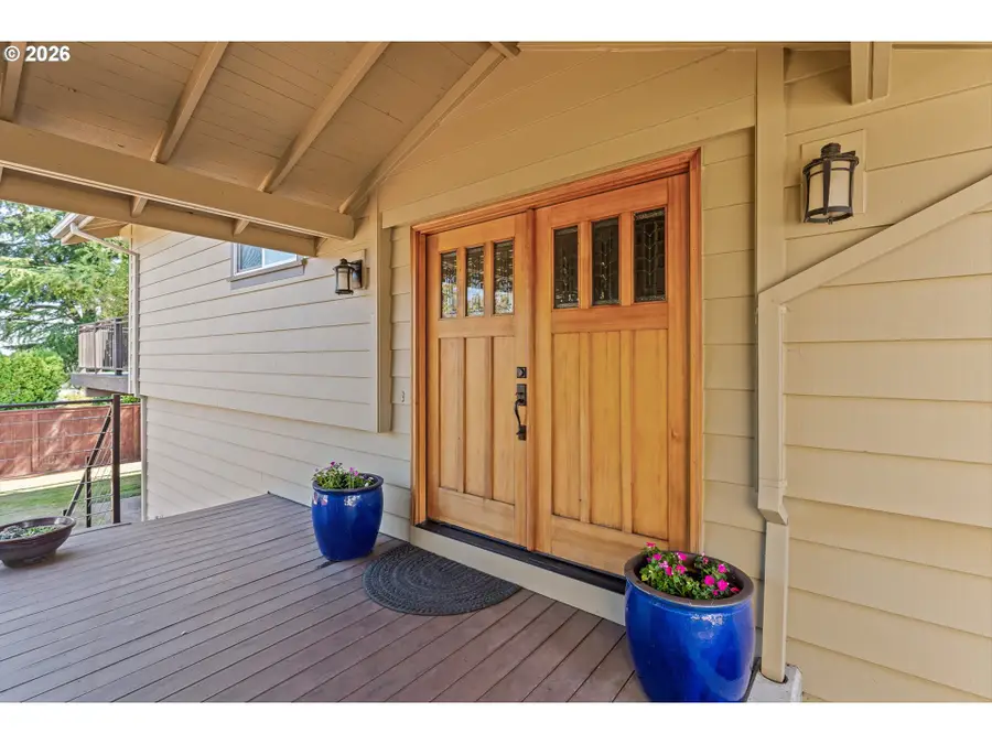 13921 NE Siskiyou Ct, Portland, OR 97230 - #3