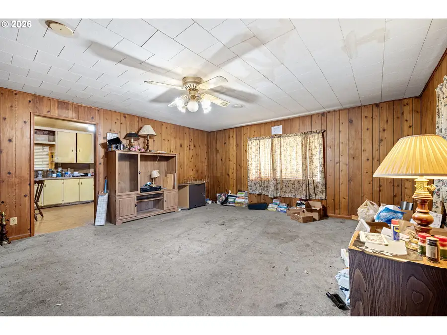 1183 4th Ave, Sweet Home, OR 97386 - #2