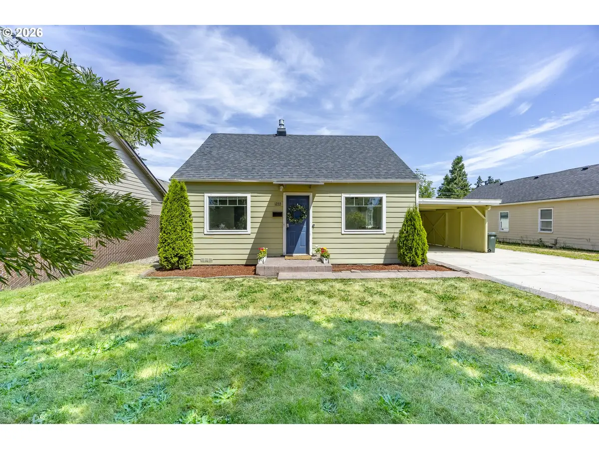 1222 E St, Springfield, OR 97477 - #1