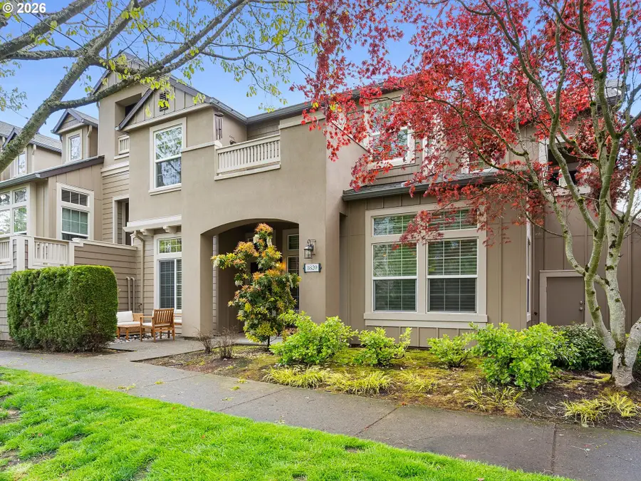 1820 NE Ashberry Dr, Hillsboro, OR 97124 - #2