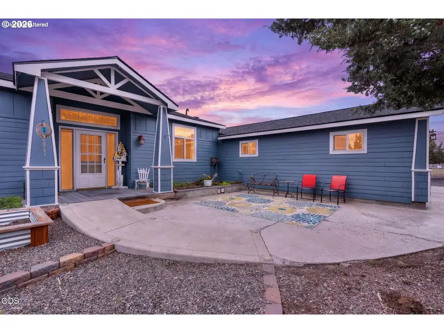 5555 SE Jerry Dr, Prineville, OR 97754 - #2