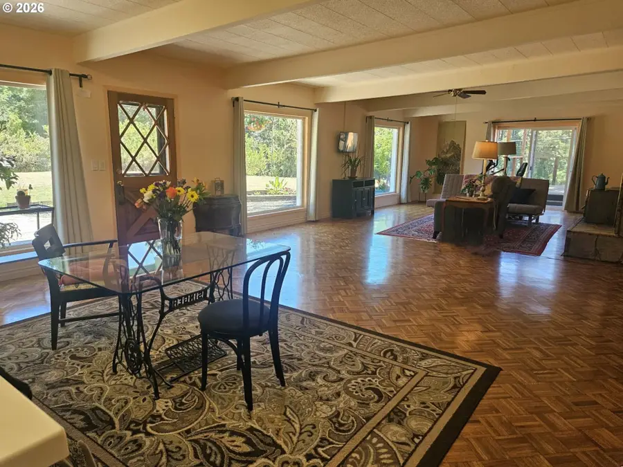 82684 Simonsen Rd, Eugene, OR 97405 - #2