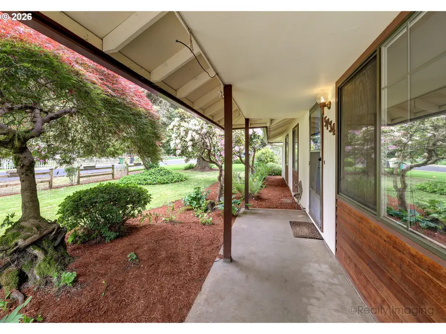 5734 Kenny St, Northwest Clackamas, OR 97035 - #3
