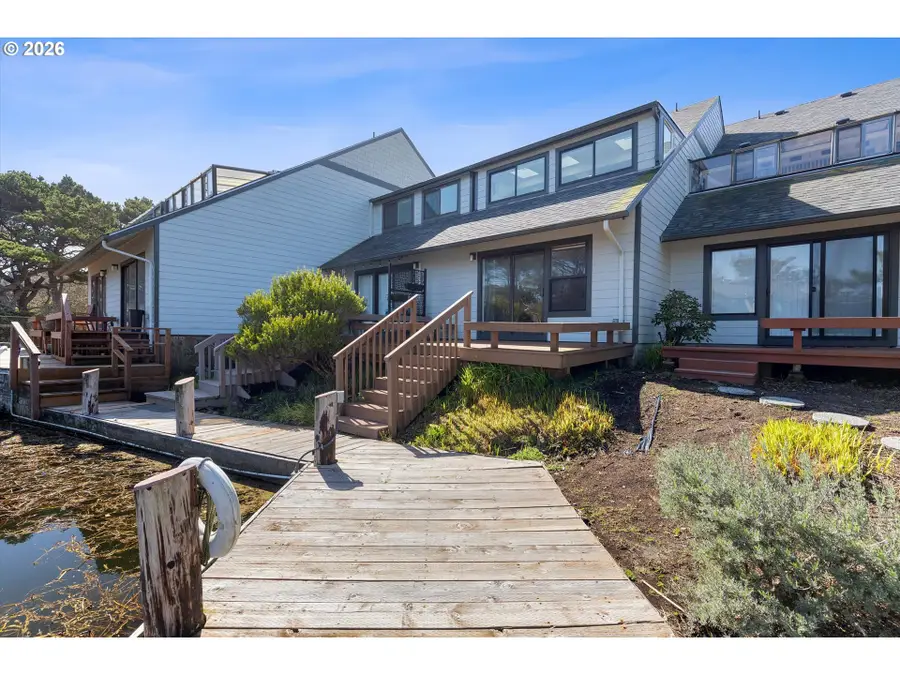 180 SE Highway 101 #17, Lincoln City, OR 97367 - #3