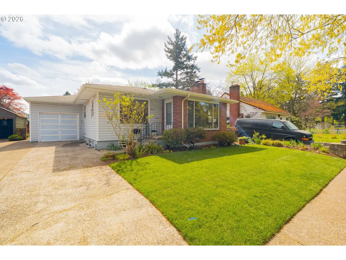 5026 SE Insley St, Portland, OR 97206 - #1