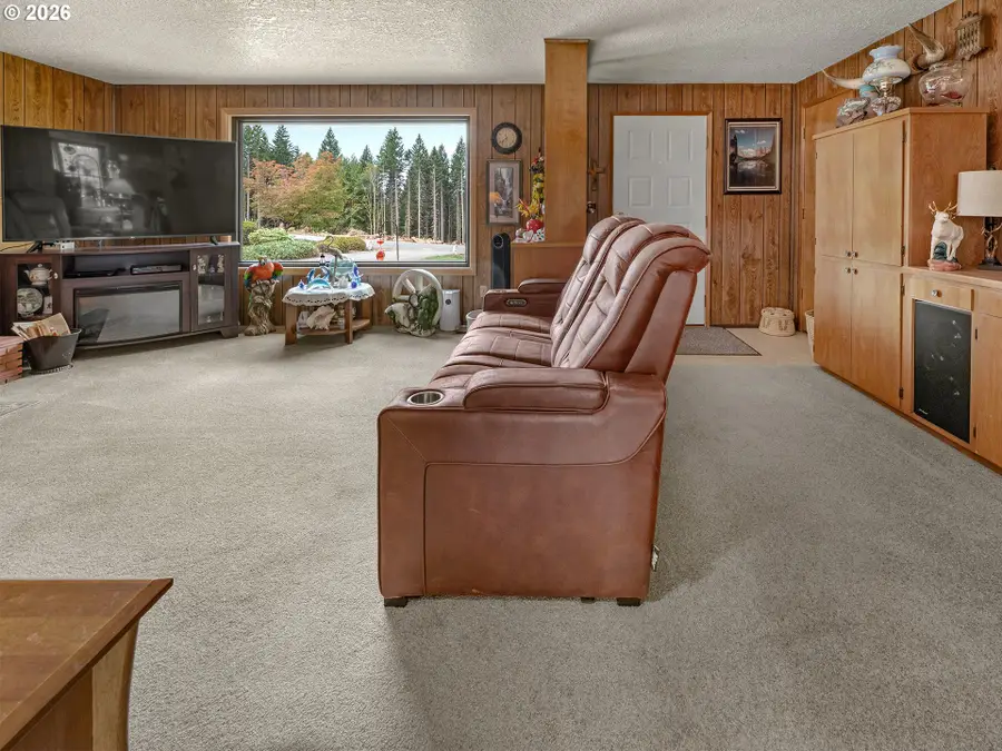 25420 NW Pumpkin Ridge Rd, North Plains, OR 97133 - #3