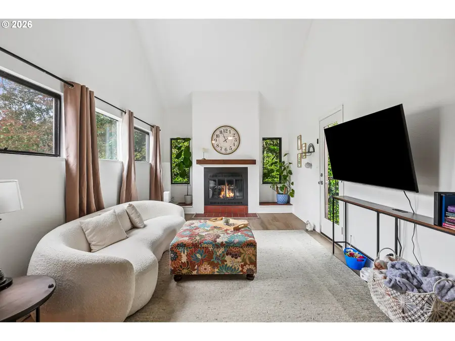 331 SE 146th Ave #18, Portland, OR 97233 - #3