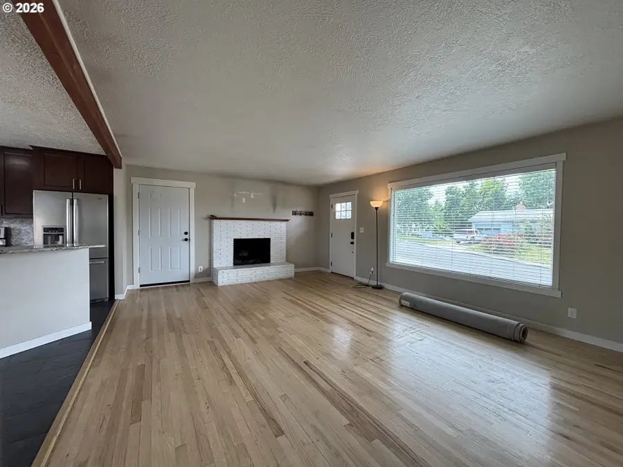 924 SW 33rd St, Pendleton, OR 97801 - #2