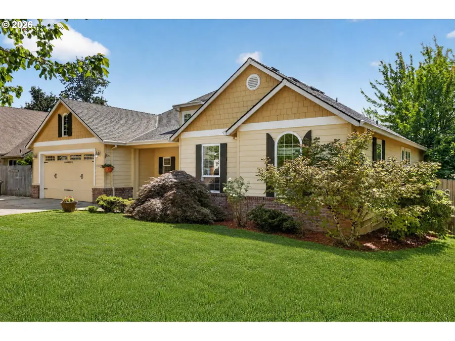 40204 Laurel St, Sandy, OR 97055 - #3