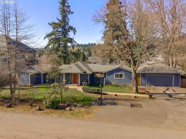 12735 SW 22nd Ave, LakeOswego, OR 97034