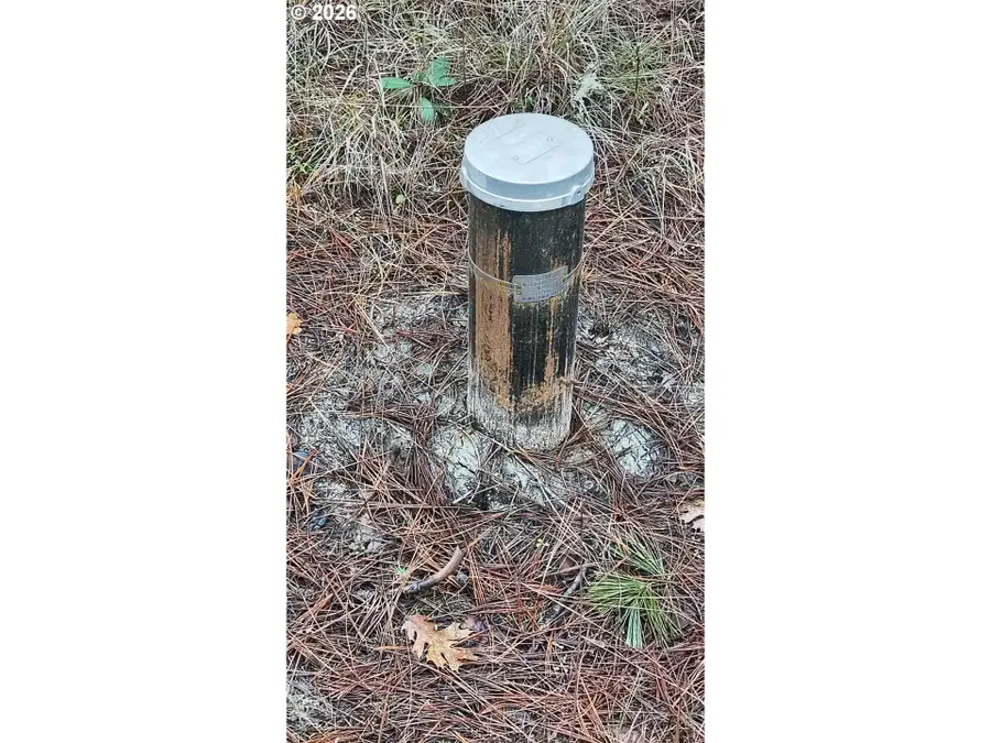 2100 Saratoga Way, Grants Pass, OR 97526 - #2