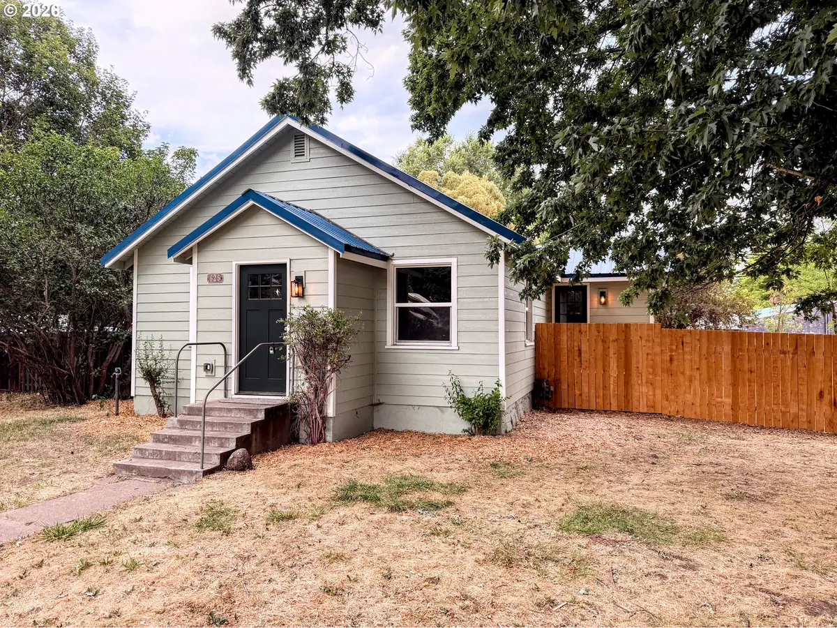 625 Baltimore St, Elgin, OR 97827 - #1