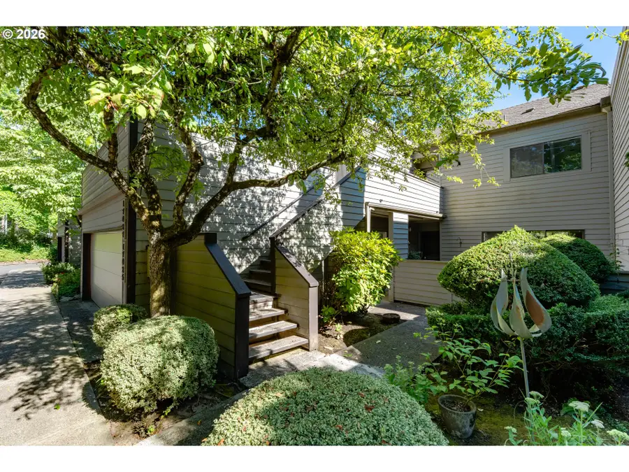 17027 SW Versailles Ln, King City, OR 97224 - #3