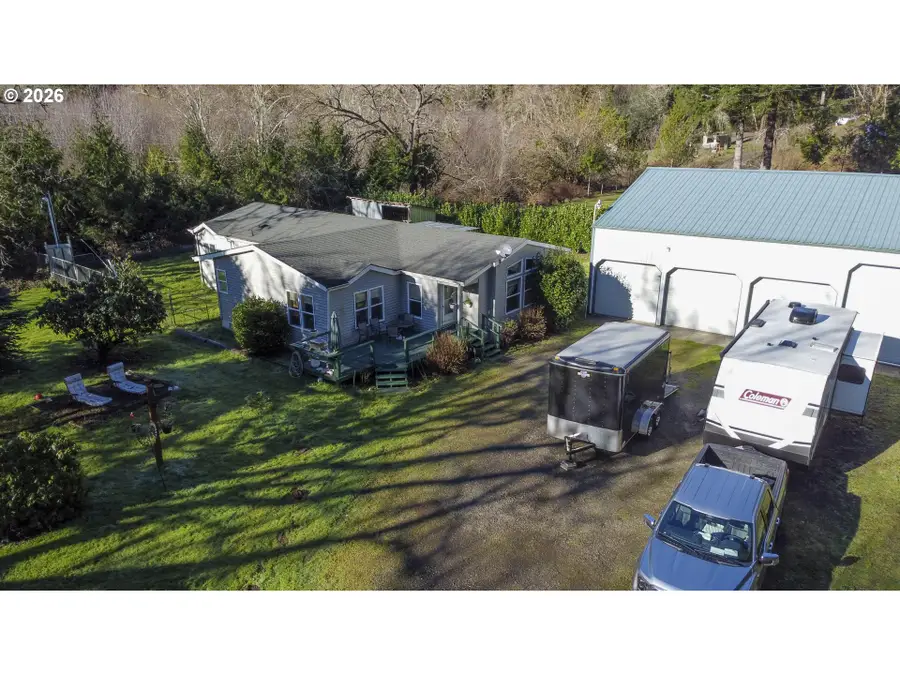 9580 N Fork Siuslaw Rd, Florence, OR 97439 - #3