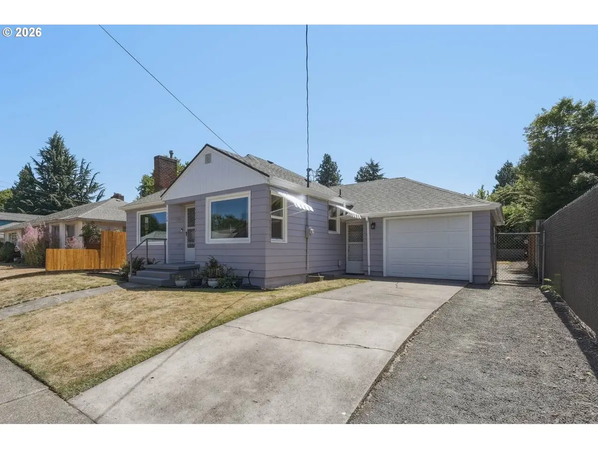 724 N Terry St, Portland, OR 97217 - #1