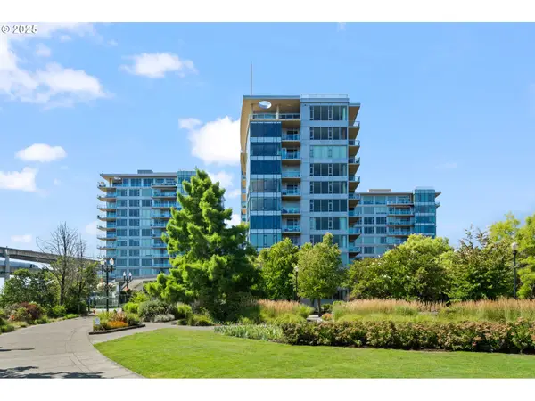 1900 S River Dr, Portland, OR 97201