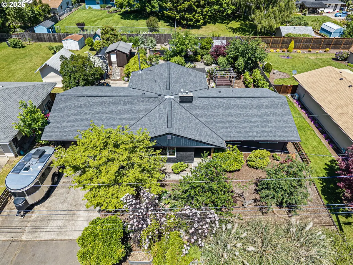 341 Hardy Ave, Eugene, OR 97404 - #1
