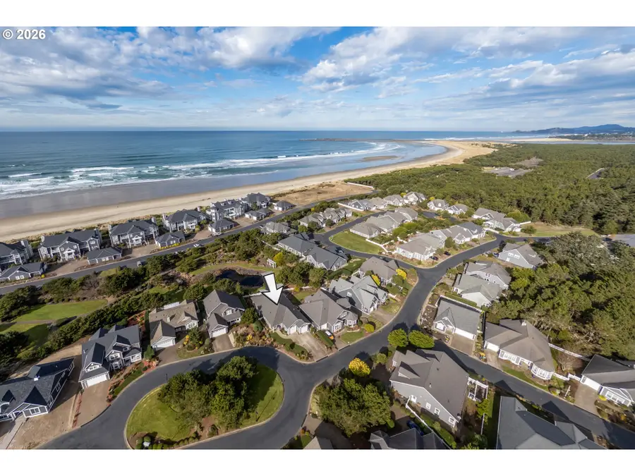 5920 SW Arbor Dr, Newport, OR 97366 - Image #2