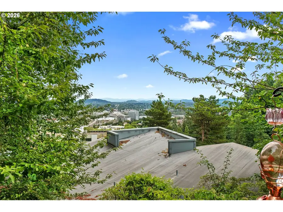 839 SW Broadway Dr #78, Portland, OR 97201 - #2