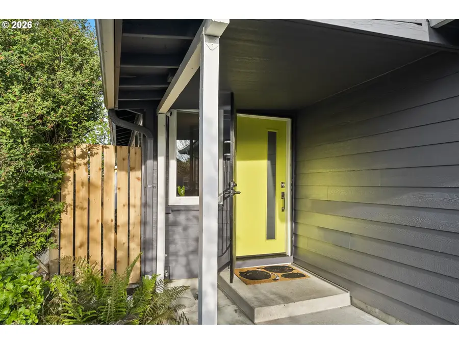 4710 SE 63rd Ave, Portland, OR 97206 - #3