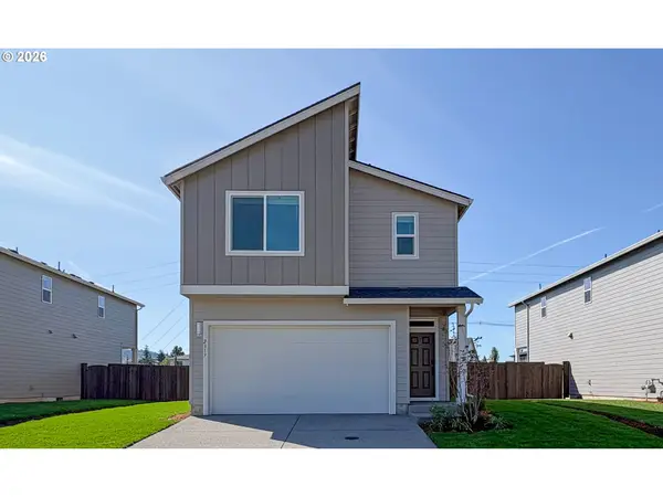 2319 Ash St, Woodland, WA 98674