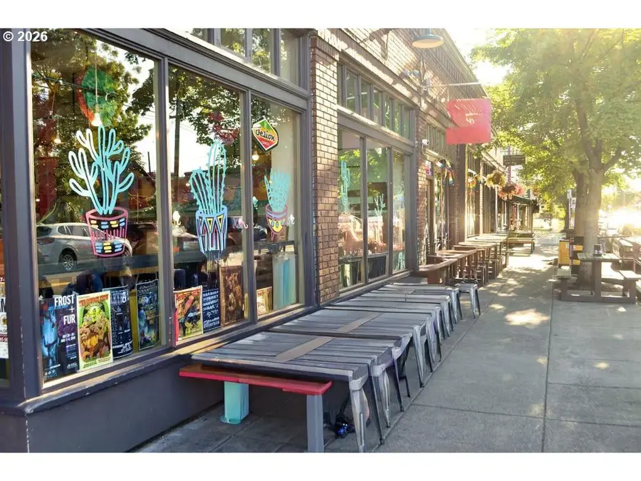 2812 NE Alberta St, Portland, OR 97211 - #2