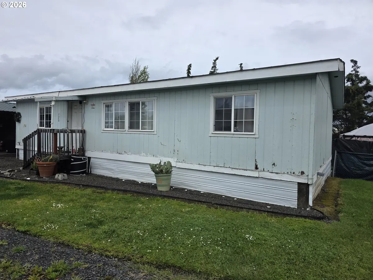 120 Berry Loop Ln, Roseburg, OR 97471 - #1