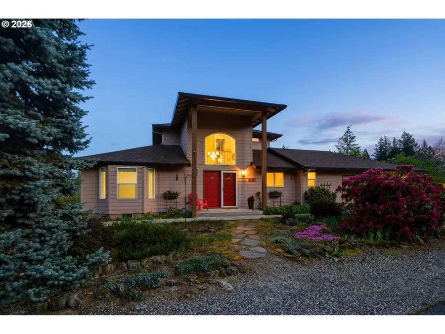 1010 NW 4th Ave, Camas, WA 98607 - #2