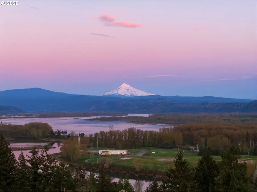 1010 NW 4th Ave, Camas, WA 98607 - #3