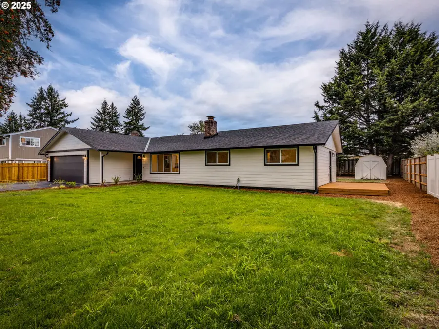 12611 NE 44th St, Vancouver, WA 98682 - Image #2