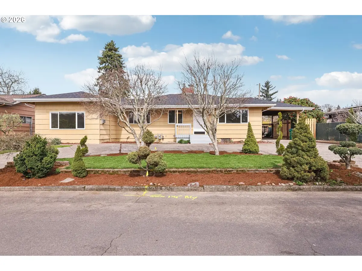 18021 SE Mill Ct, Portland, OR 97233 - #1