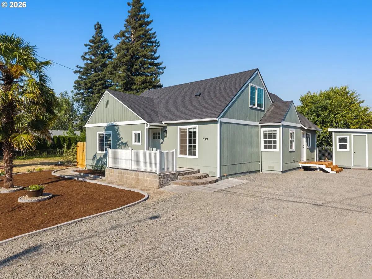 187 37th St, Springfield, OR 97478 - #1