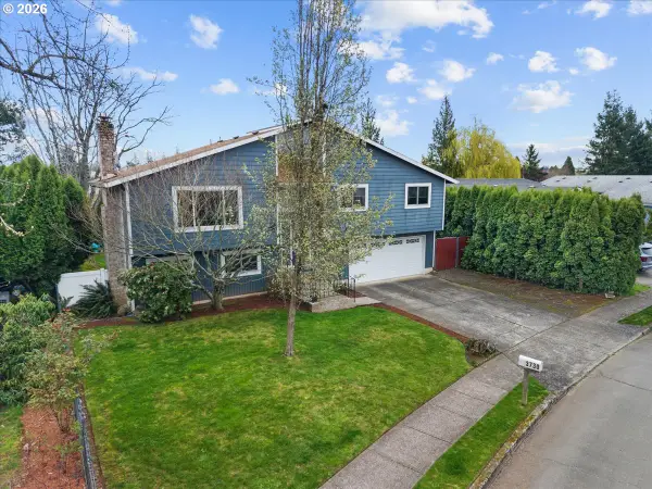 3730 NE Country Club Ave, Gresham, OR 97030