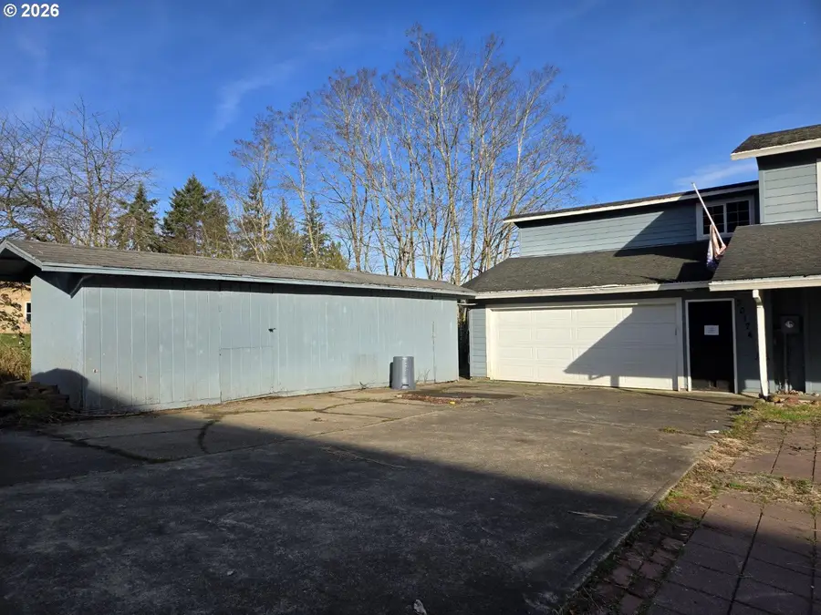 30174 Sandy Ln, Rainier, OR 97048 - #3