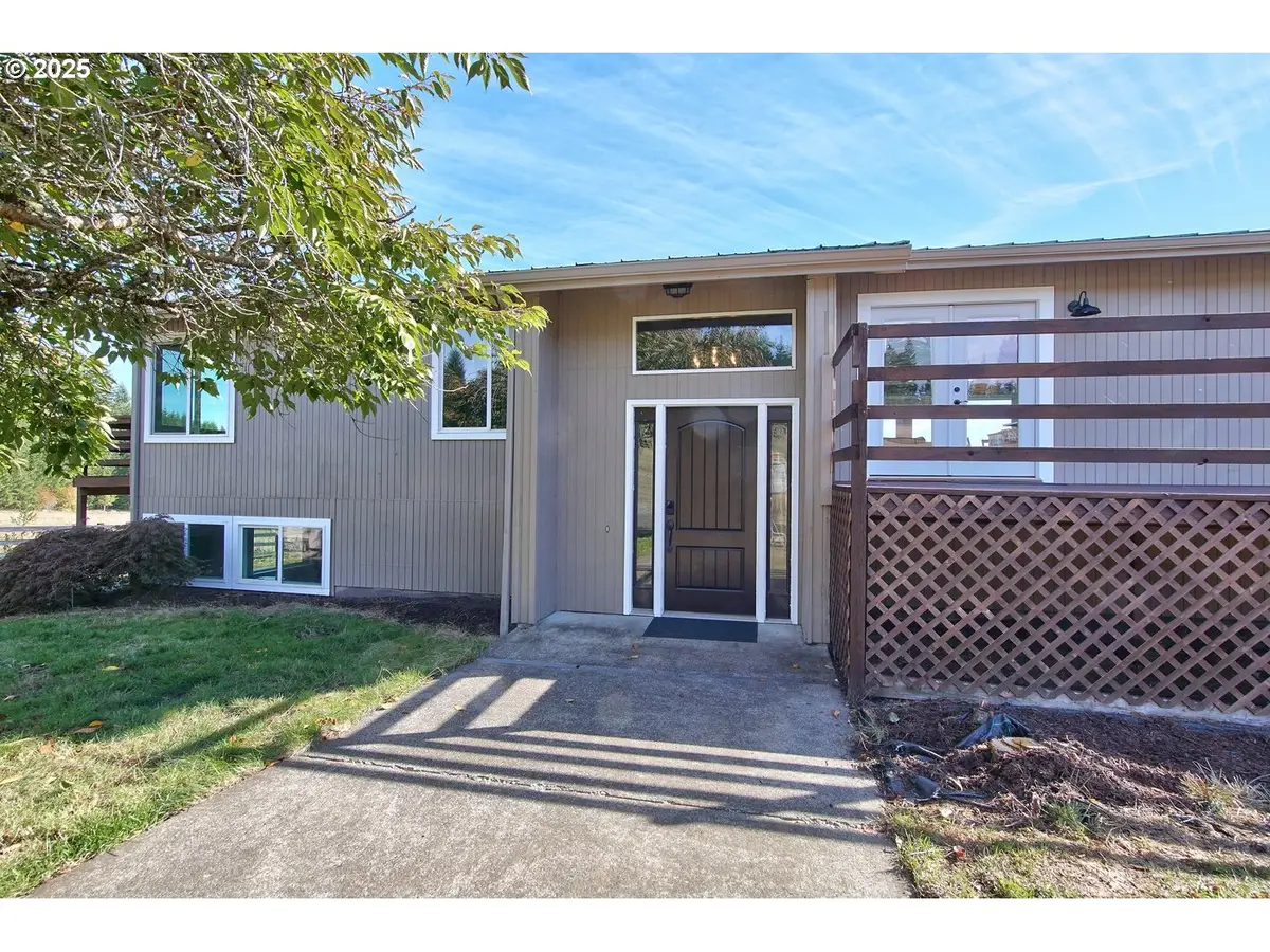 56084 Mcdonald Rd, Vernonia, OR 97064 - #1