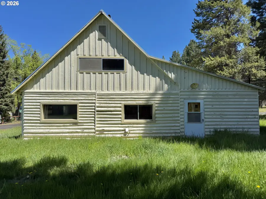 320 Bonanza St, Sumpter, OR 97877 - #3
