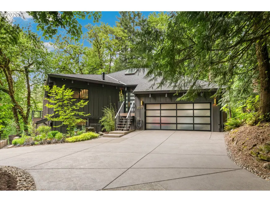 3777 Parkwood Way, Northwest Clackamas, OR 97068 - #2