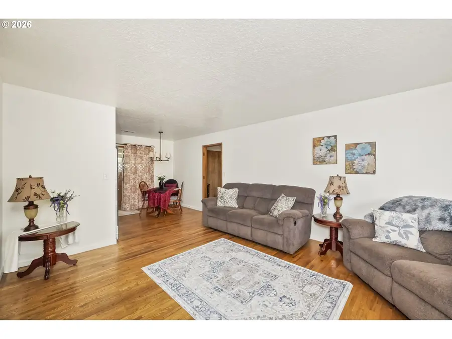 10120 N Midway Ave, Portland, OR 97203 - Image #3