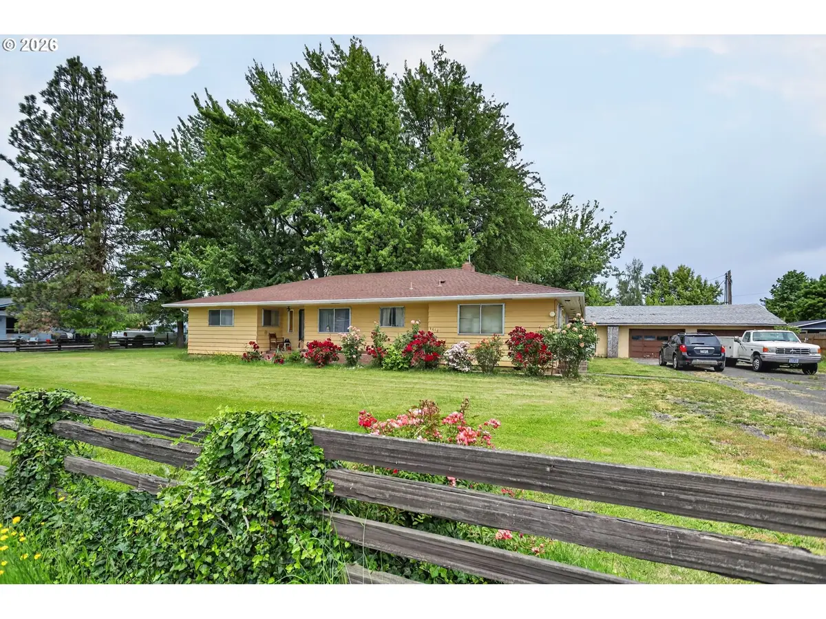 3610 Chevron Dr, Odell, OR 97031 - #1