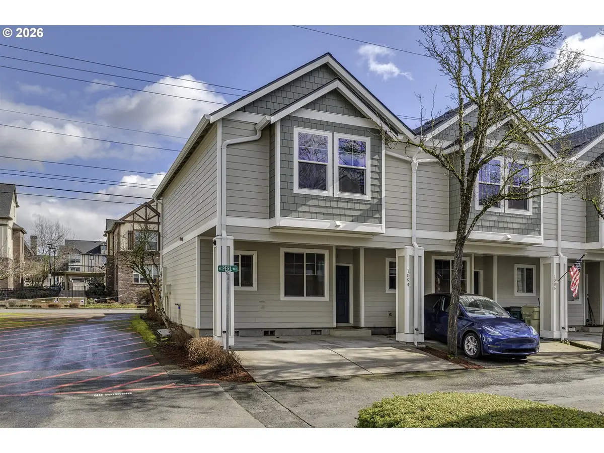1094 NE Perl Way, Hillsboro, OR 97006 - #1