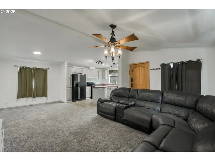 513 Rose Ave, Vernonia, OR 97064 - Image #3