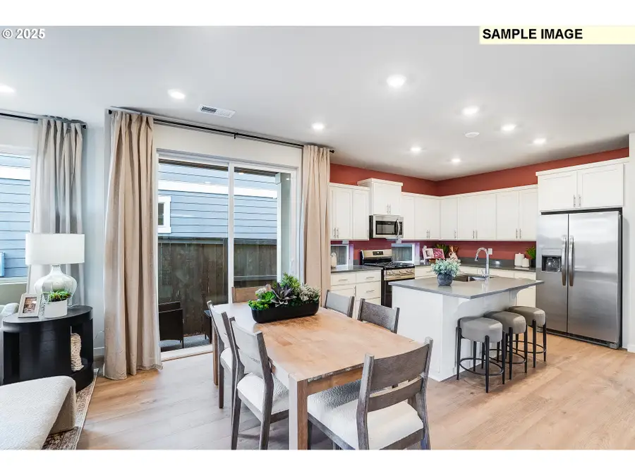 7723 SE Affinity Ln, Hillsboro, OR 97123 - Image #3