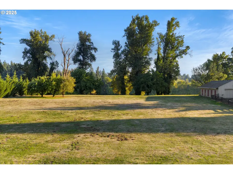 35960 NE Wilsonville Rd, Newberg, OR 97132 - Image #2