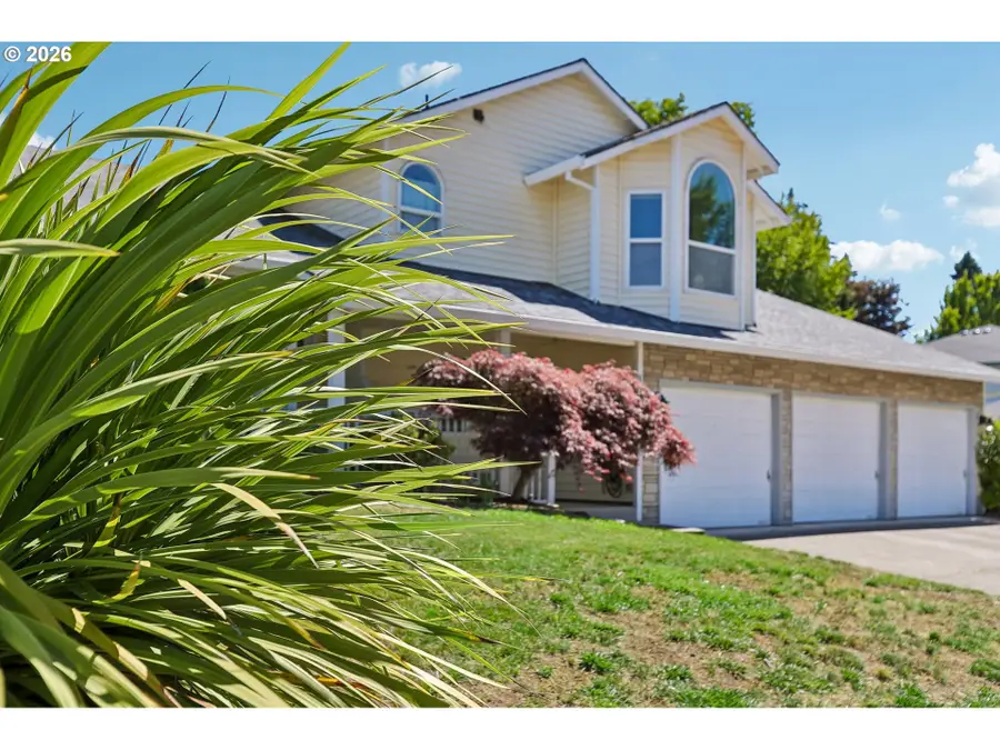 8915 NE 28th Pl, Vancouver, WA 98665 - #2